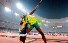 足球彩票_字母哥生日爱妻晒照传递深情 雄鹿老板千金点赞释放留守信号