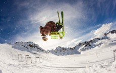 体育彩票|中超联赛，恩迪亚耶一锤定音，海港2-0完胜泰山，陈蒲进球无效引争议