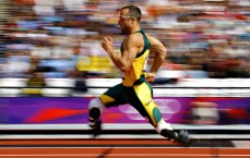 体彩投注：巅峰恒大征战法甲，保级前景引发全球足球界热议