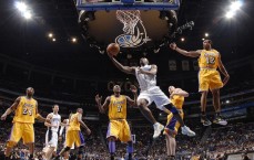 中国体育彩票-最后的疯狂！复活节三韩援冲刺欧冠席位，阿德里安去留成最大谜团