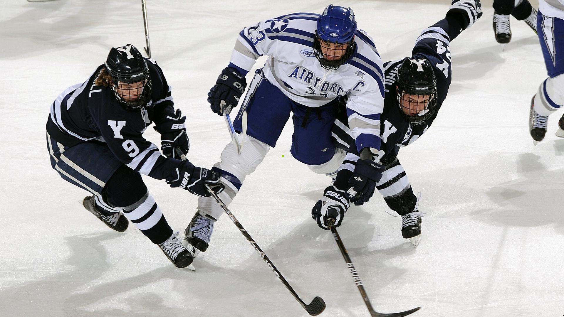 勒沃库森邀哈维执教遇挫 传奇教头暂无意复出